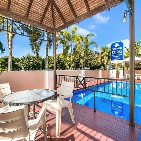 Cairns City Palms 